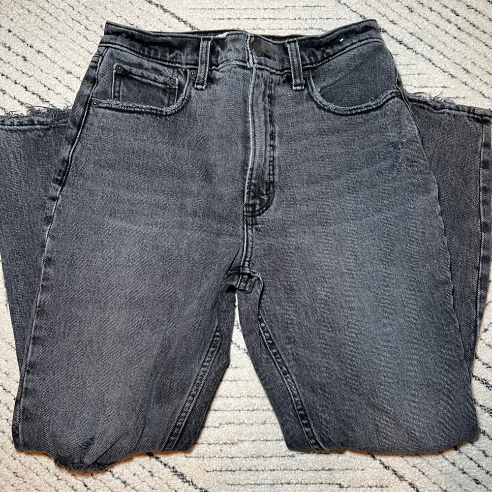 Brand New Abercrombie & Fitch The Skinny High Rise Jeans